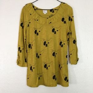 Post Mark Anthropologie mustard dog pug shirt